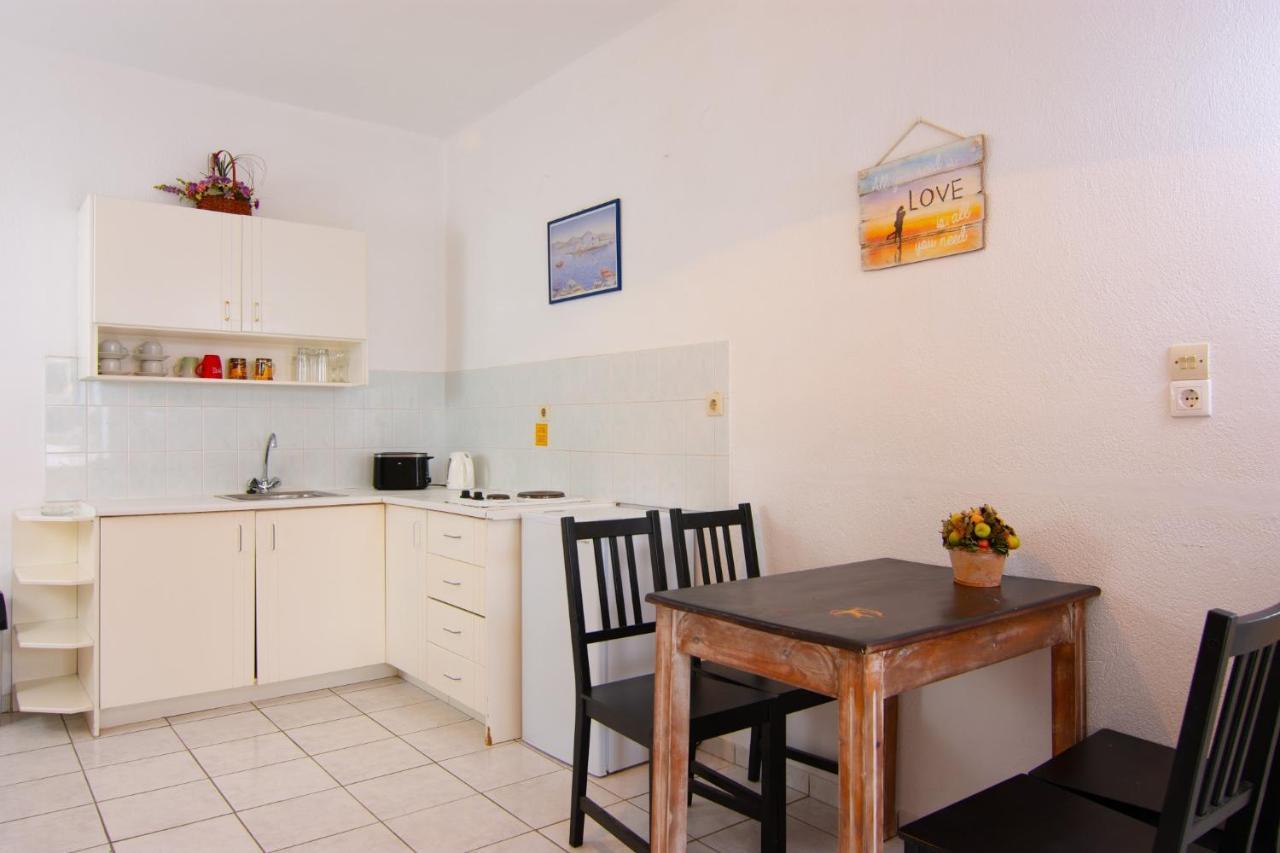 Ferienwohnung Hiona Seaside Elounda Exterior foto