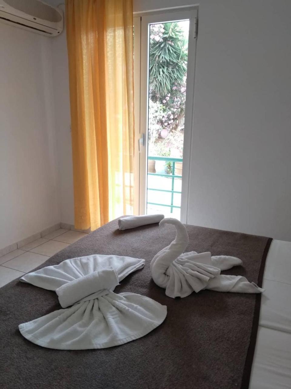 Ferienwohnung Hiona Seaside Elounda Exterior foto